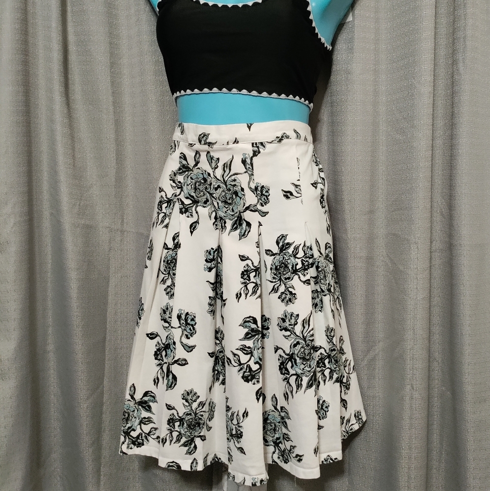 Skirt by Compagnie Nouvelle
